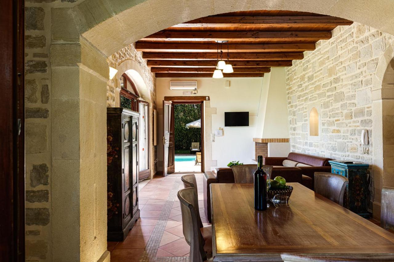 Kalimera Villas Adelianos Kampos Exteriér fotografie